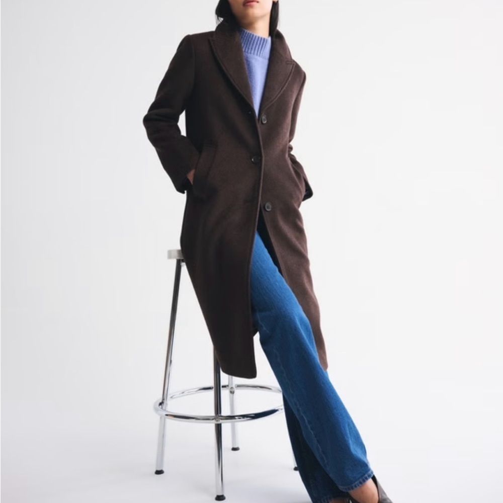 Jacqueline Ferrar  women's black Long wool coat  Size 6